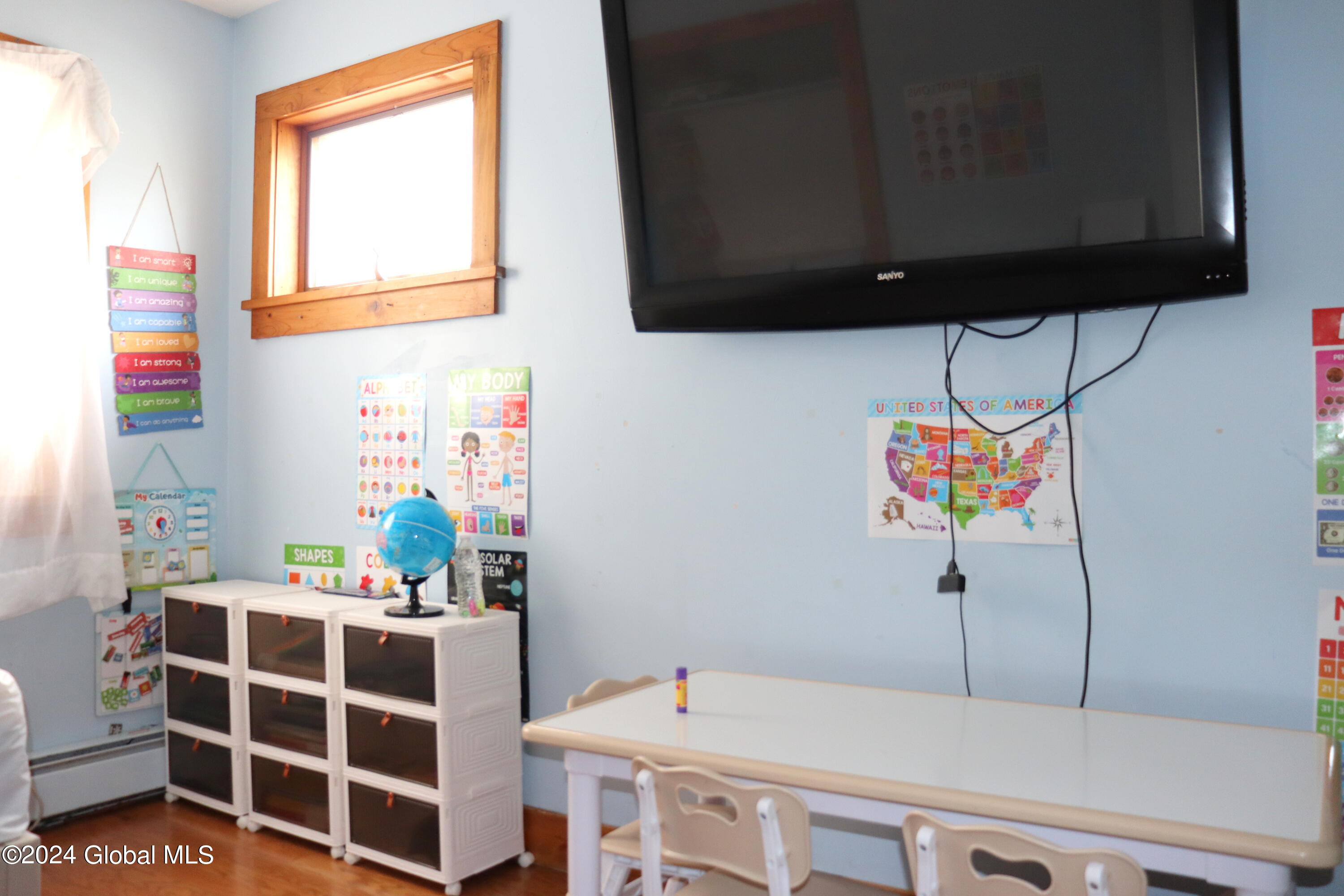417 Eleanor Street Schenectady NY 12306