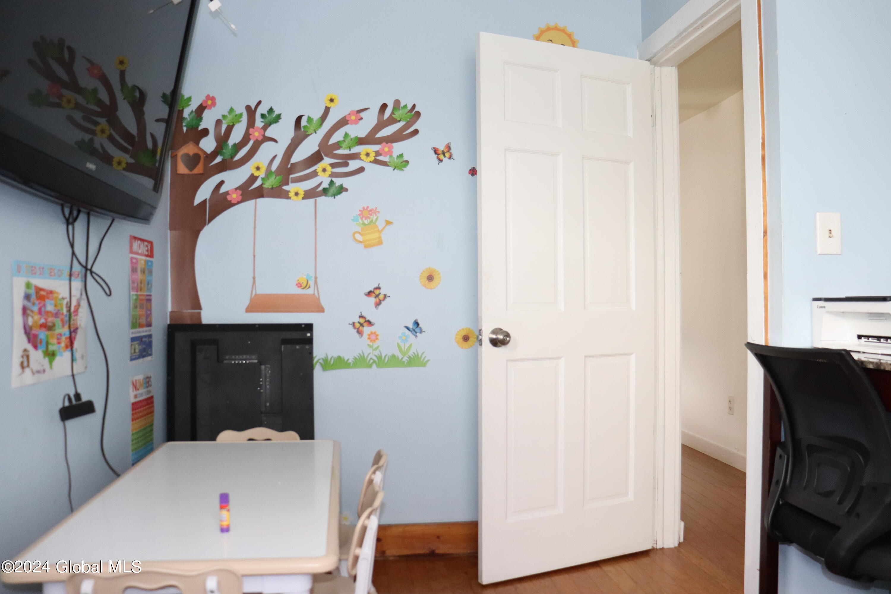 417 Eleanor Street Schenectady NY 12306