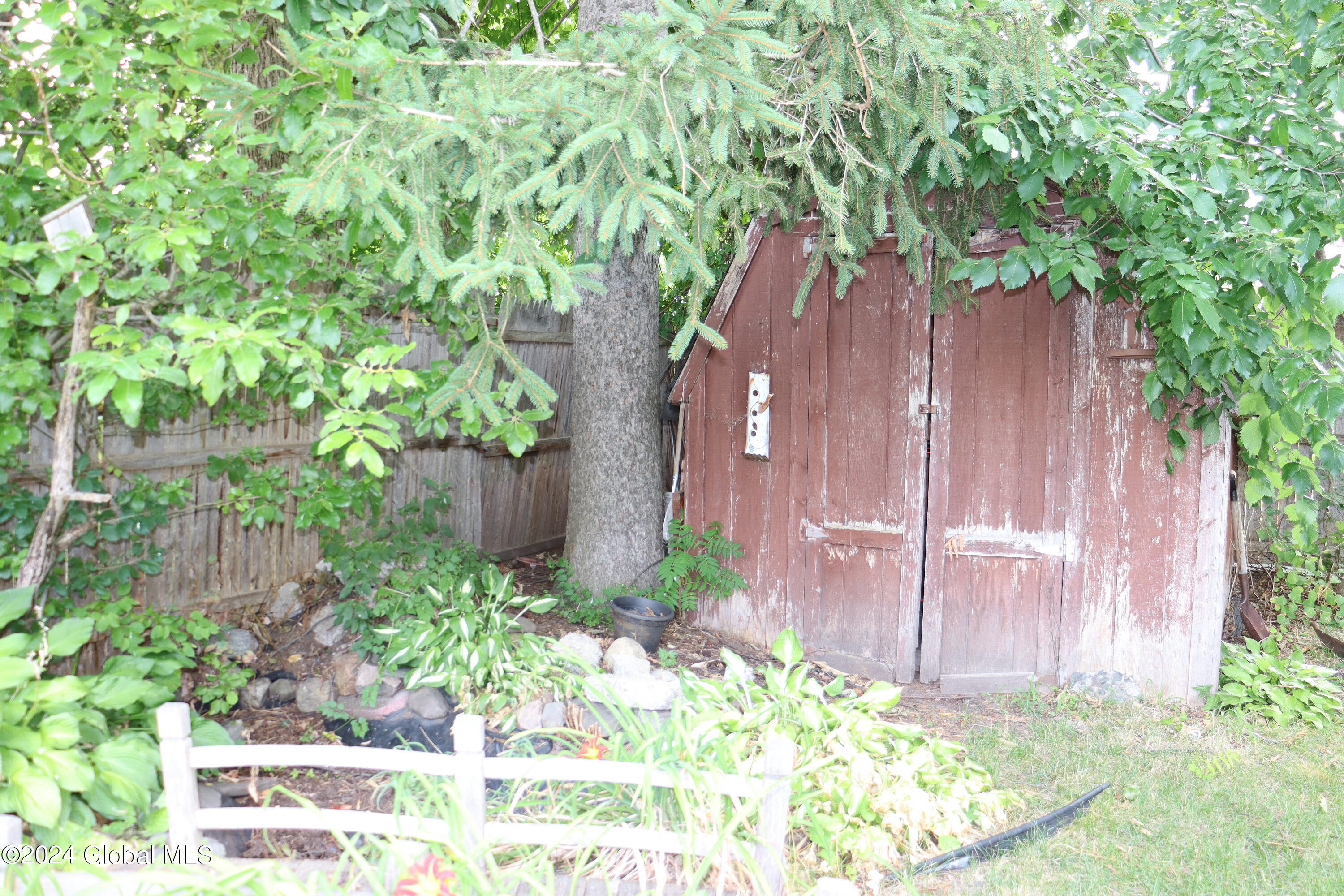 417 Eleanor Street Schenectady NY 12306