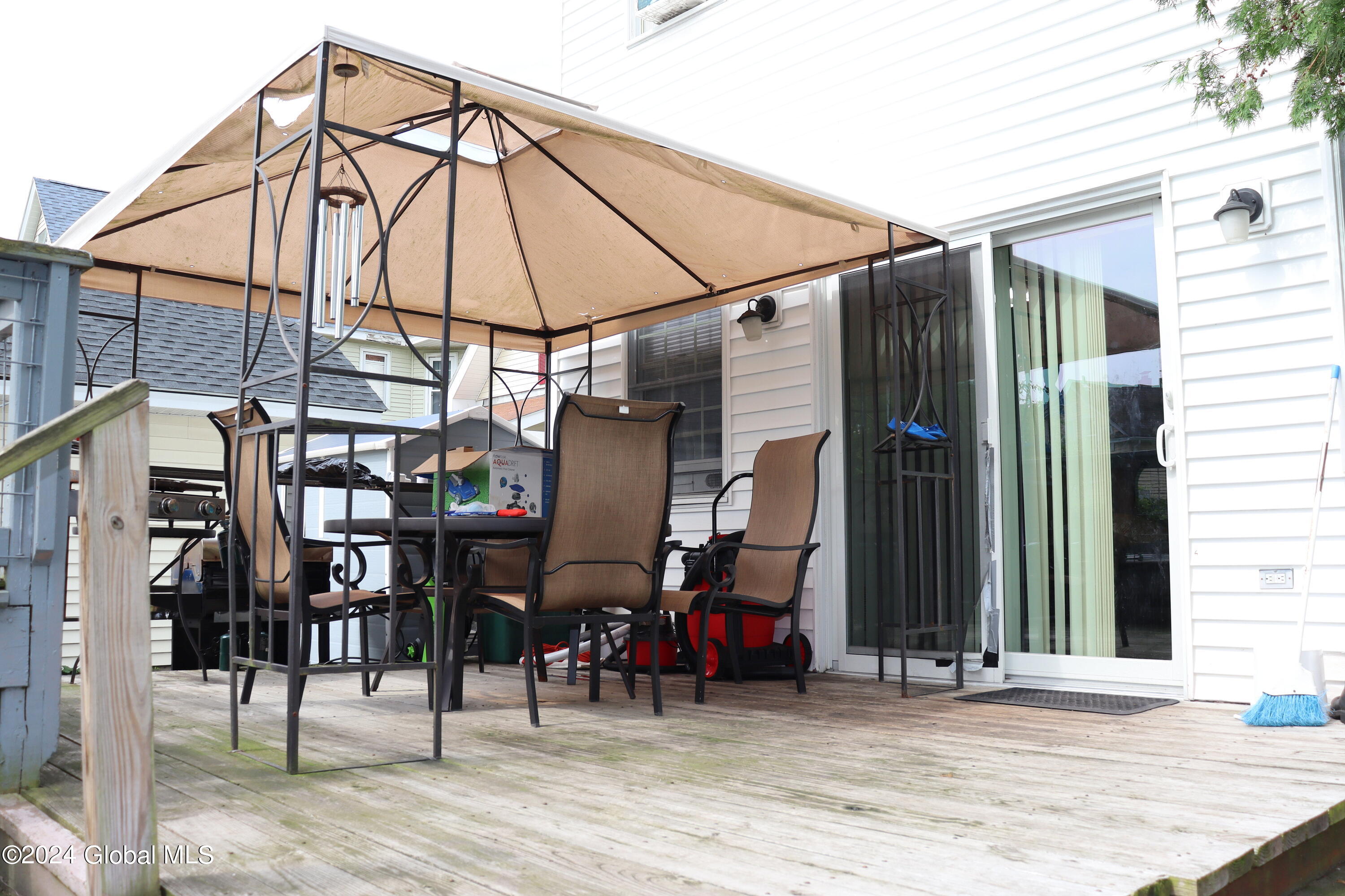 417 Eleanor Street Schenectady NY 12306