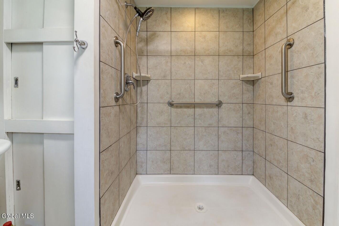 1182 Van Hoesen Road Castleton On Hudson NY 12033