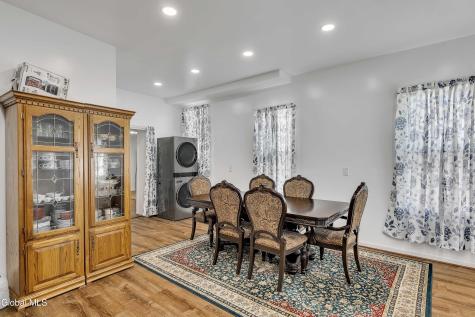 246 Union Street Schenectady NY 12305
