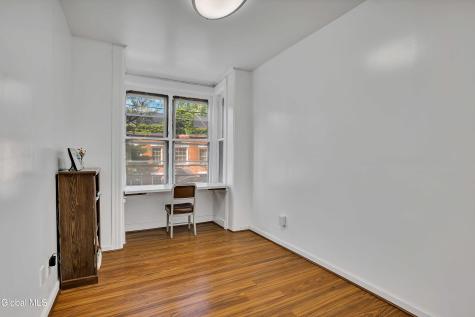 246 Union Street Schenectady NY 12305