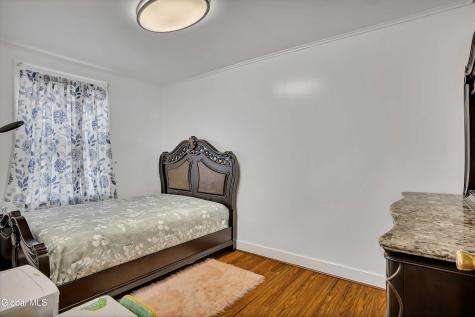 246 Union Street Schenectady NY 12305