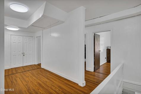 246 Union Street Schenectady NY 12305