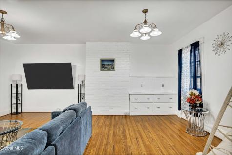 246 Union Street Schenectady NY 12305