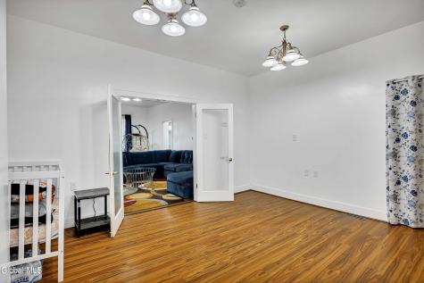 246 Union Street Schenectady NY 12305