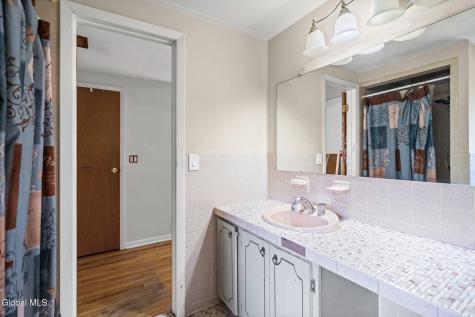 151 Wood Dale Drive Clifton Park NY 12019