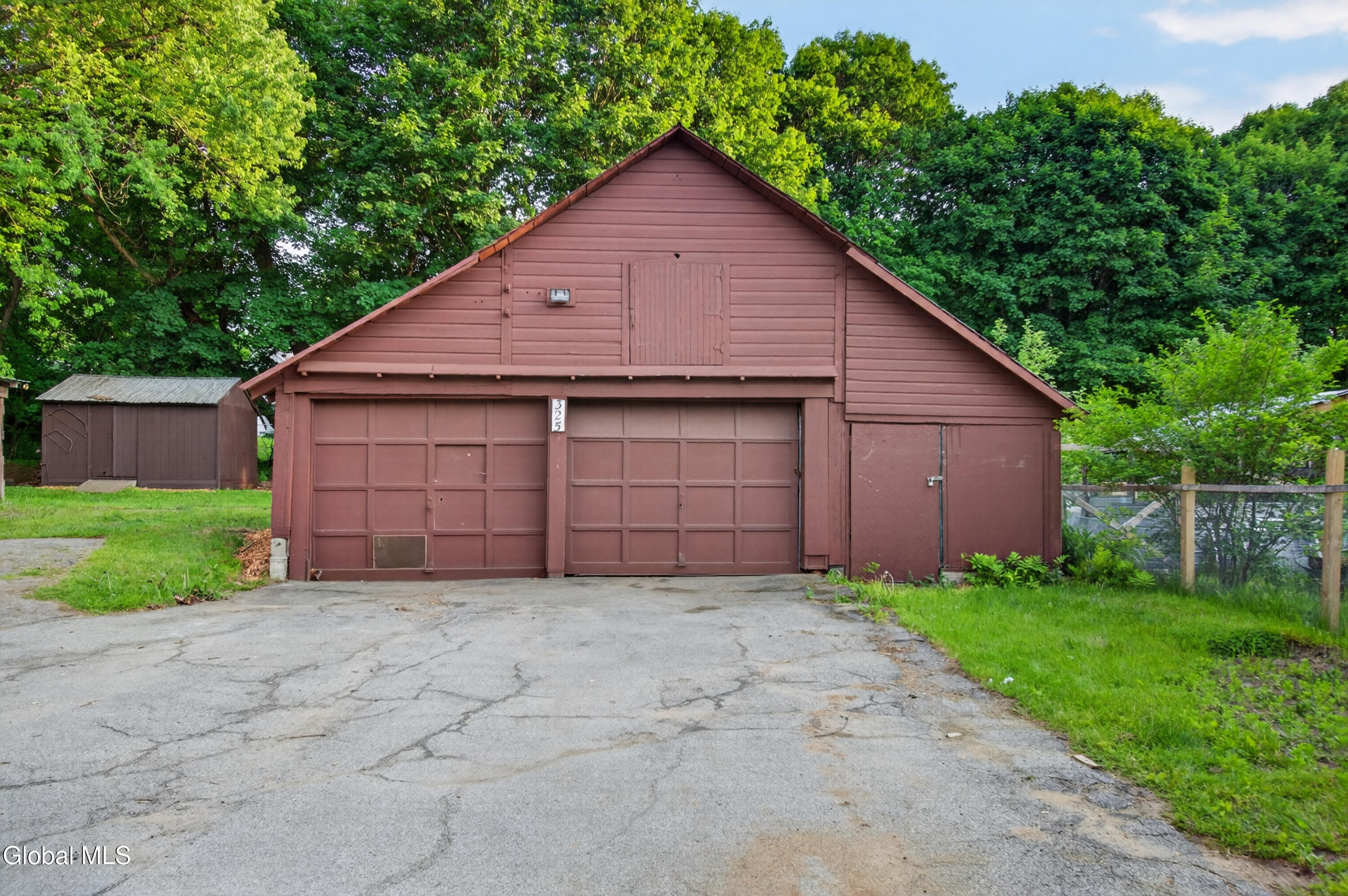 325 Pine Street Corinth NY 12822