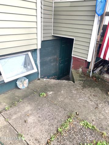 211 Central Avenue Cohoes NY 12047
