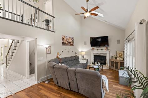 14 Thrush Terrace East Greenbush NY 12061