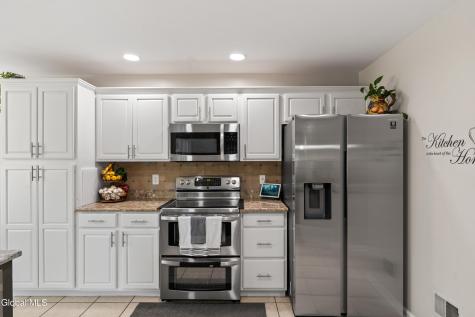 14 Thrush Terrace East Greenbush NY 12061