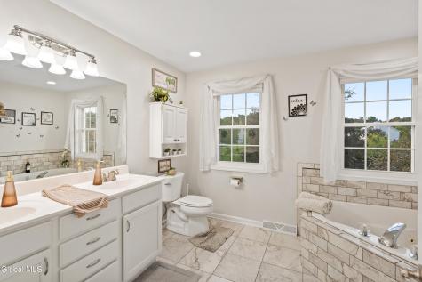 14 Thrush Terrace East Greenbush NY 12061