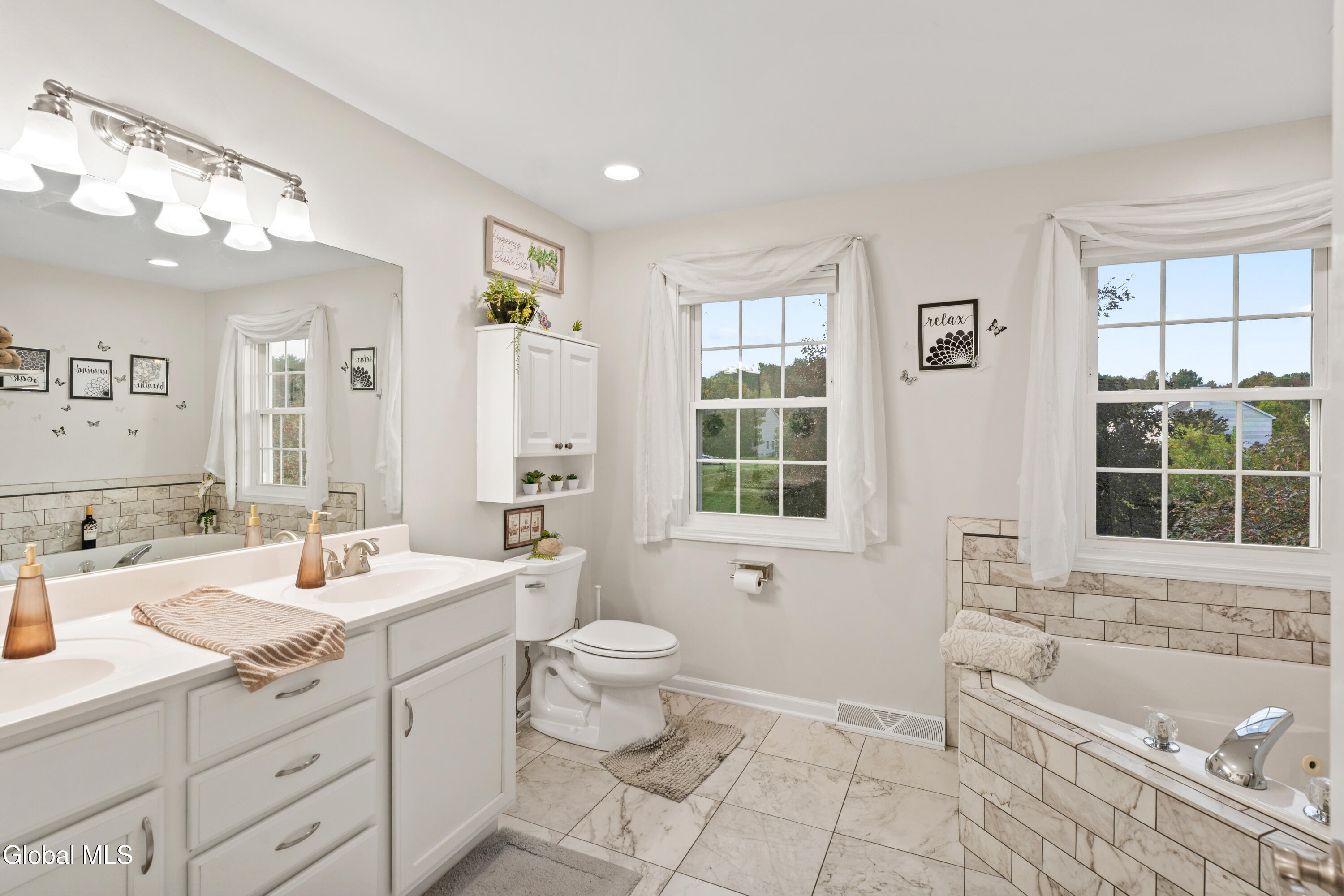 14 Thrush Terrace East Greenbush NY 12061