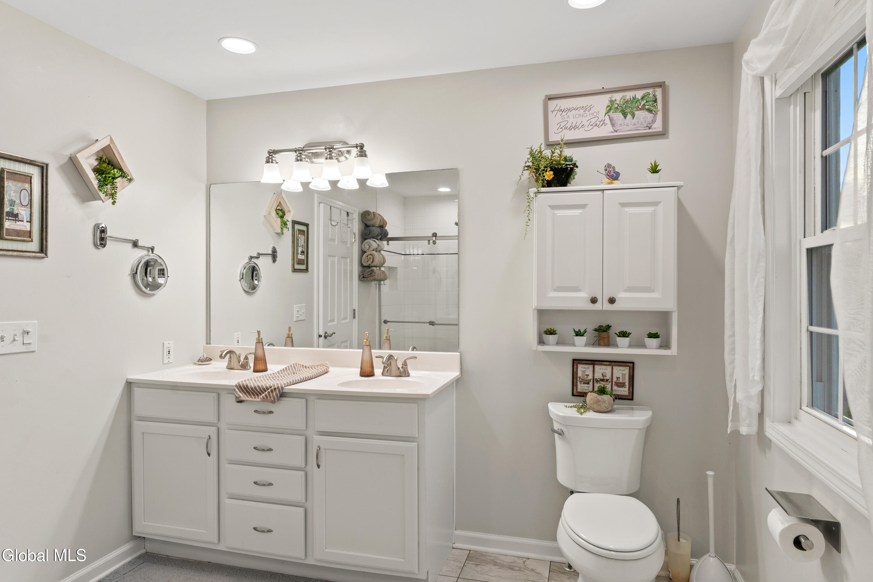 14 Thrush Terrace East Greenbush NY 12061