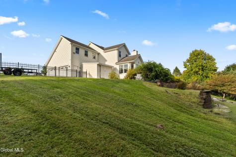 14 Thrush Terrace East Greenbush NY 12061