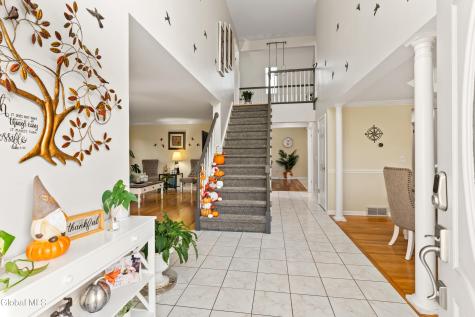 14 Thrush Terrace East Greenbush NY 12061