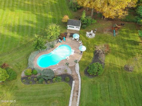 14 Thrush Terrace East Greenbush NY 12061