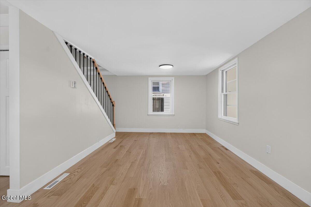 32 Dorlyn Road Albany NY 12205