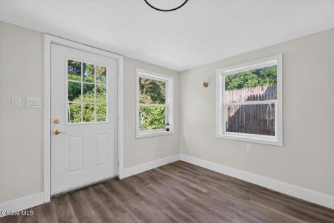 32 Dorlyn Road Albany NY 12205