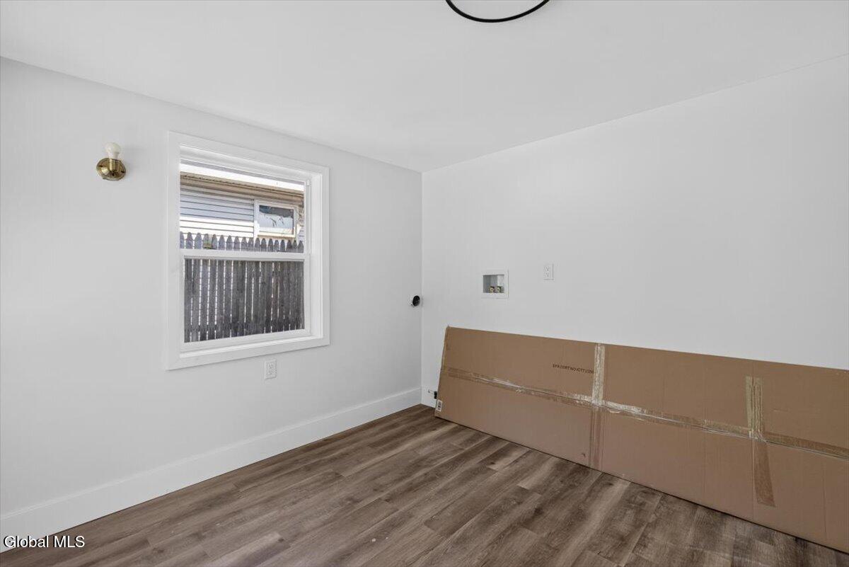 32 Dorlyn Road Albany NY 12205