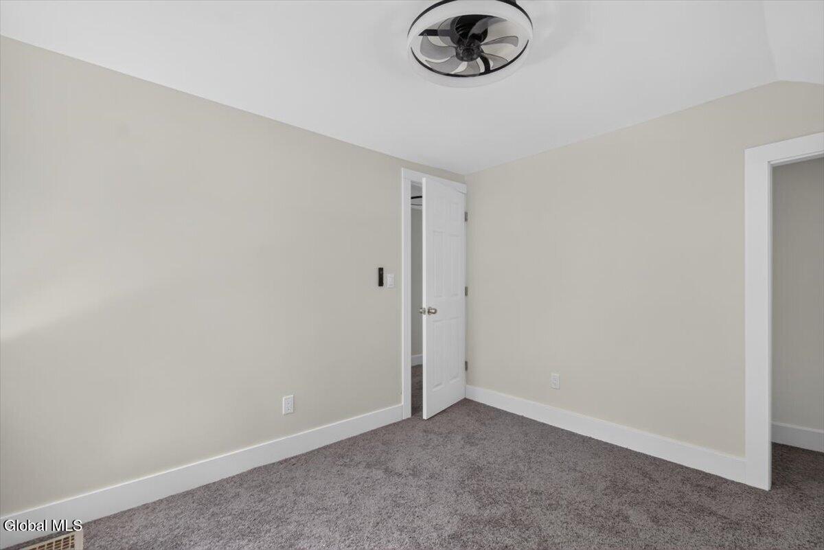 32 Dorlyn Road Albany NY 12205