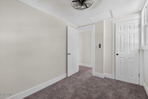 32 Dorlyn Road Albany NY 12205