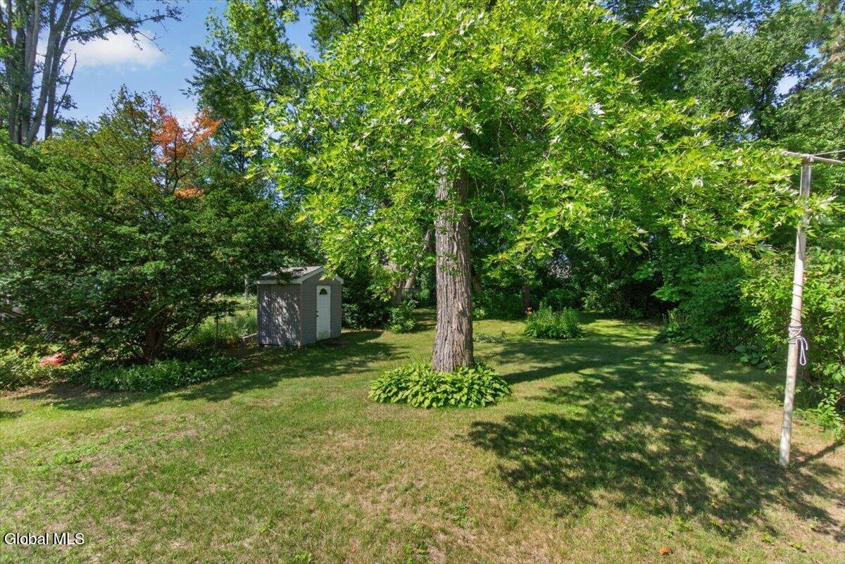 32 Dorlyn Road Albany NY 12205