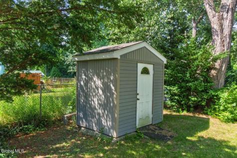 32 Dorlyn Road Albany NY 12205