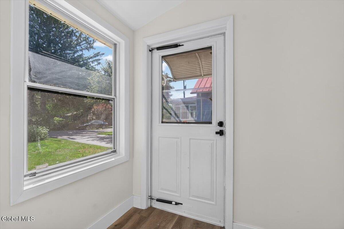 32 Dorlyn Road Albany NY 12205