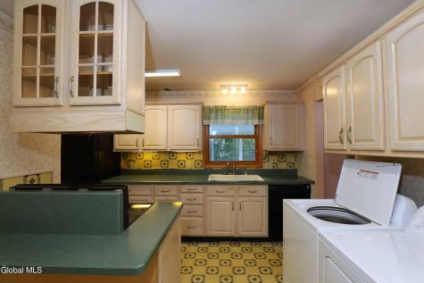 11 Breezedale Drive Averill Park NY 12018