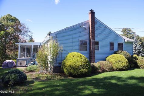 11 Breezedale Drive Averill Park NY 12018
