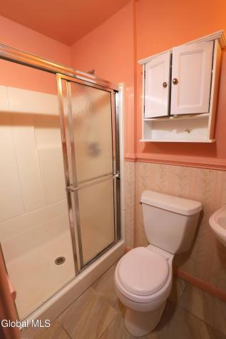 11 Breezedale Drive Averill Park NY 12018