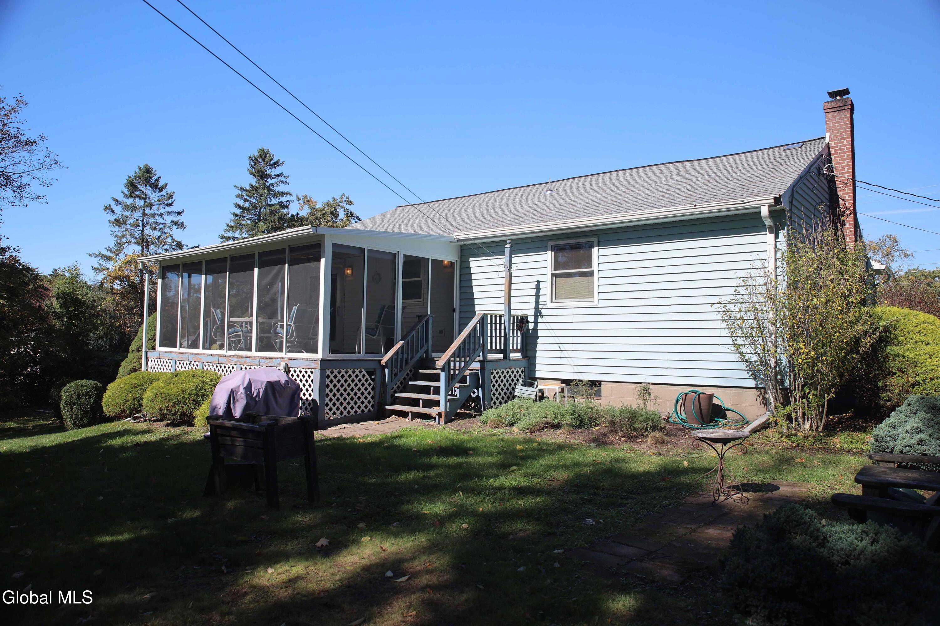 11 Breezedale Drive Averill Park NY 12018