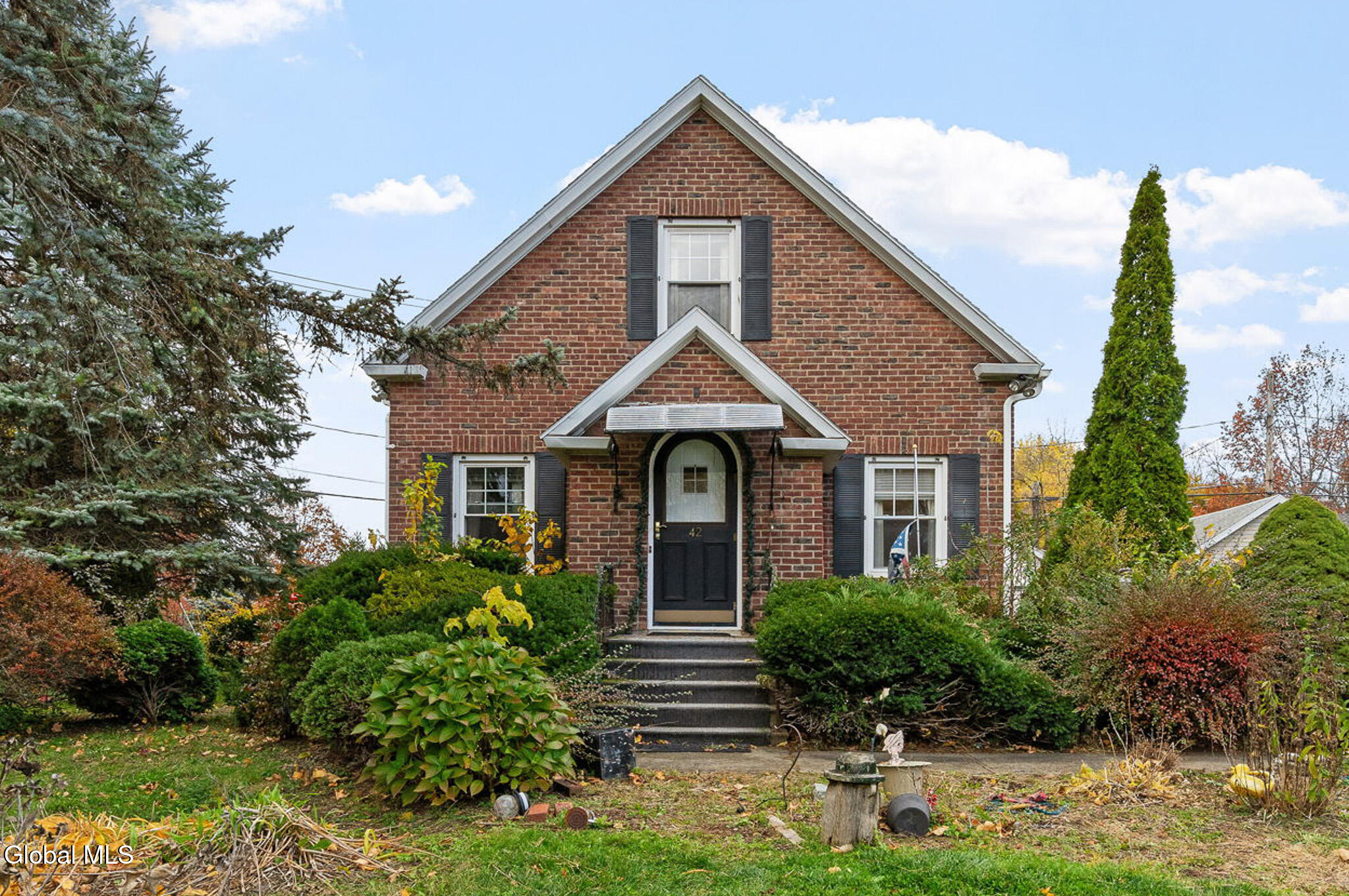 42 Collins Place Albany NY 12208