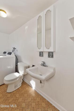 2 Maple Drive Colonie NY 12205