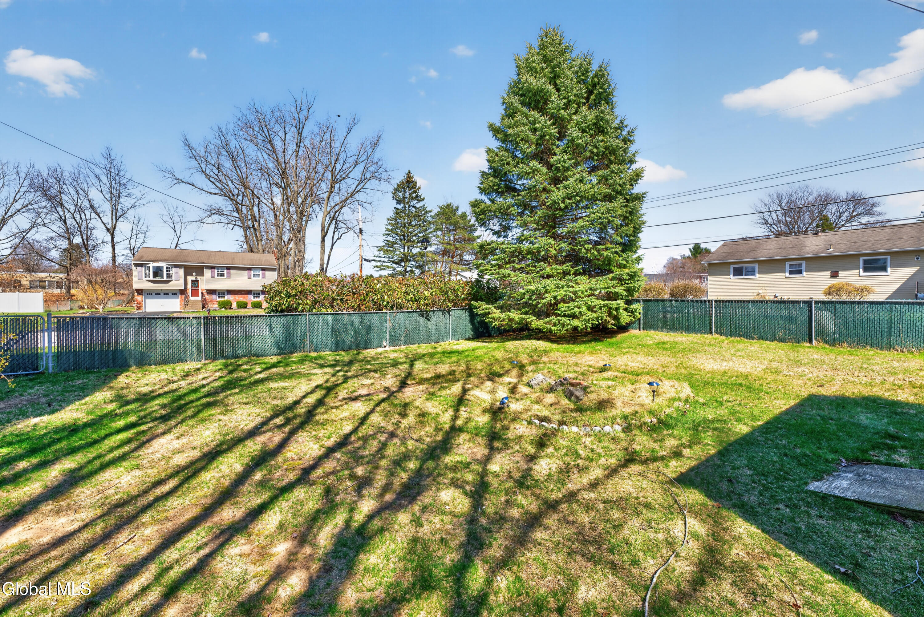 2 Maple Drive Colonie NY 12205