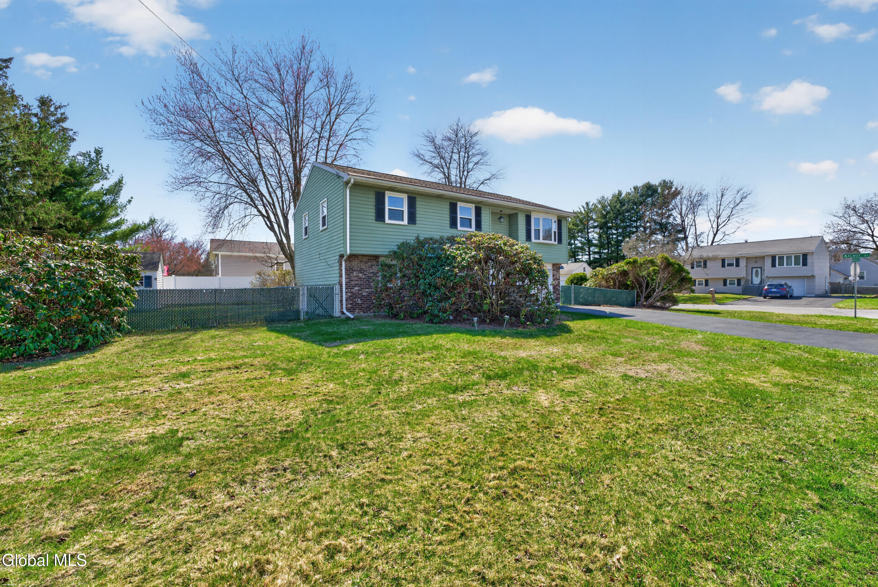 2 Maple Drive Colonie NY 12205