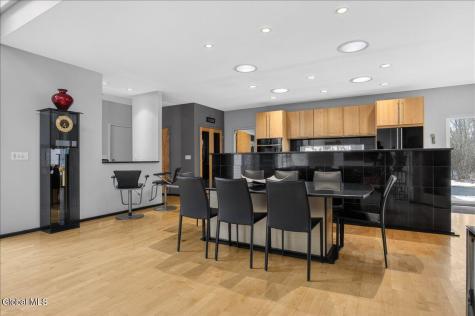 7 Legends Way Ballston Lake NY 12019