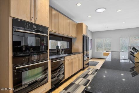 7 Legends Way Ballston Lake NY 12019