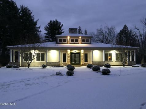 7 Legends Way Ballston Lake NY 12019