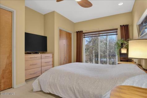 7 Legends Way Ballston Lake NY 12019