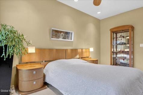 7 Legends Way Ballston Lake NY 12019