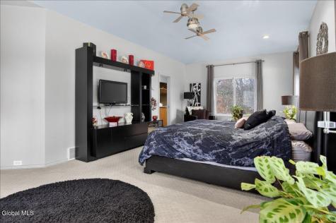 7 Legends Way Ballston Lake NY 12019