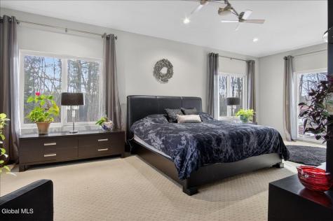 7 Legends Way Ballston Lake NY 12019