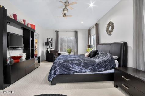 7 Legends Way Ballston Lake NY 12019