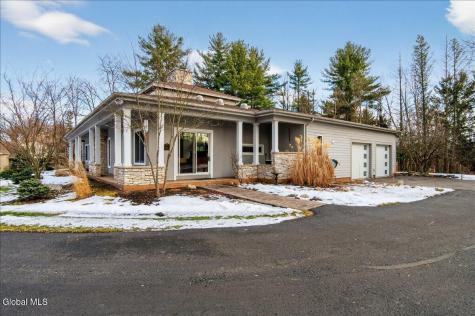 7 Legends Way Ballston Lake NY 12019