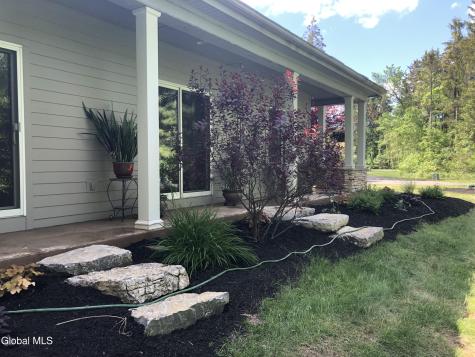 7 Legends Way Ballston Lake NY 12019