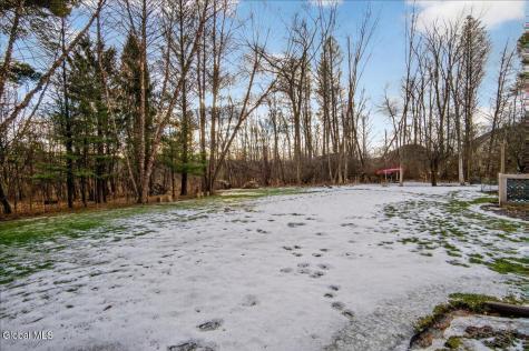 7 Legends Way Ballston Lake NY 12019