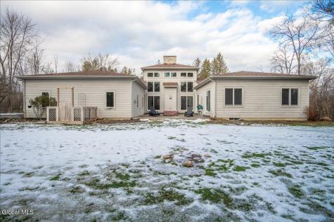 7 Legends Way Ballston Lake NY 12019